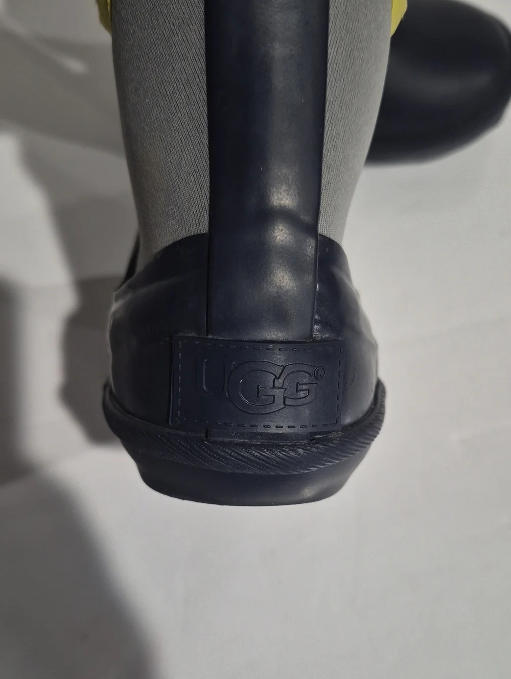 UGG Kids Navy and Yellow Rain Boots - Lightweight Waterproof Booties Size 6